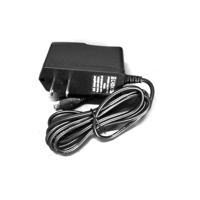 Adaptador de energía Advance AC5020, 110- 220V, 2.0A, 5VDC, 0.4A.