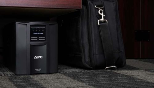 UPS 1500VA(1000W) APC SMART SMT1500IC interactiva