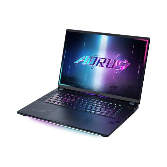 Gigabyte Aorus Master 16" QHD OLED, 32GB RAM, 1TB SSD, 5.4GHz - Potente y Elegante Laptop Gaming